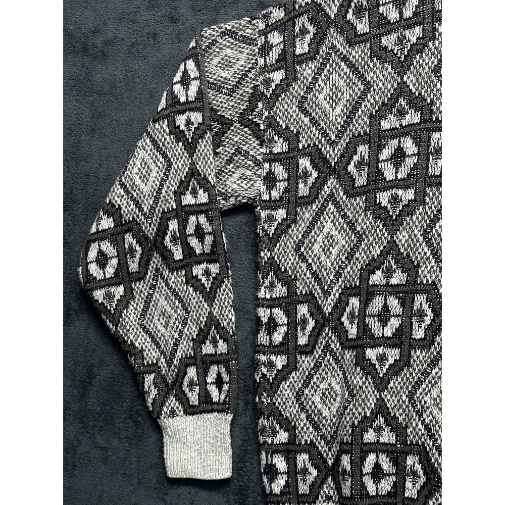 Vintage Sweater Men's XL White 3D Woven Geometric Cosby Chunky Knit JT Beckett